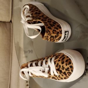 Mudd Beyley Leopard Sneakers